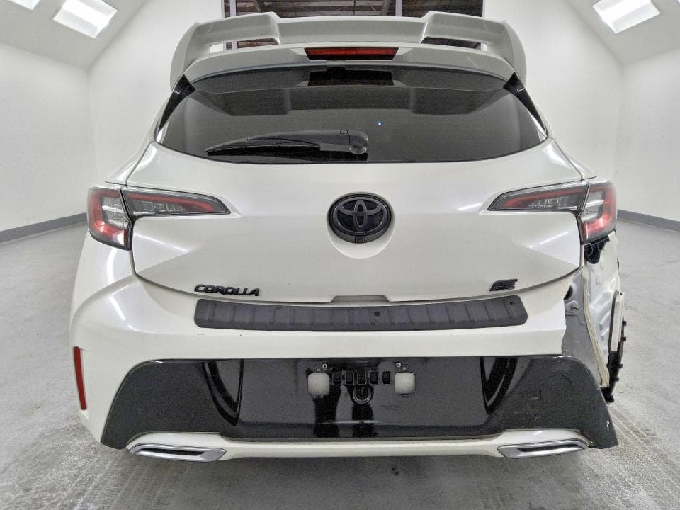 2020 TOYOTA COROLLA HATCHBACK SE 6