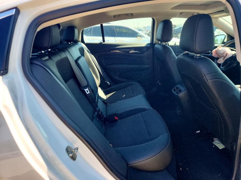 2018 BUICK REGAL PREFERRED II 10