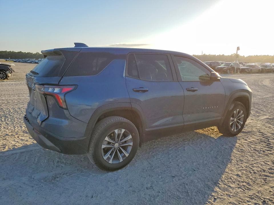 2026 CHEVROLET EQUINOX LT 3