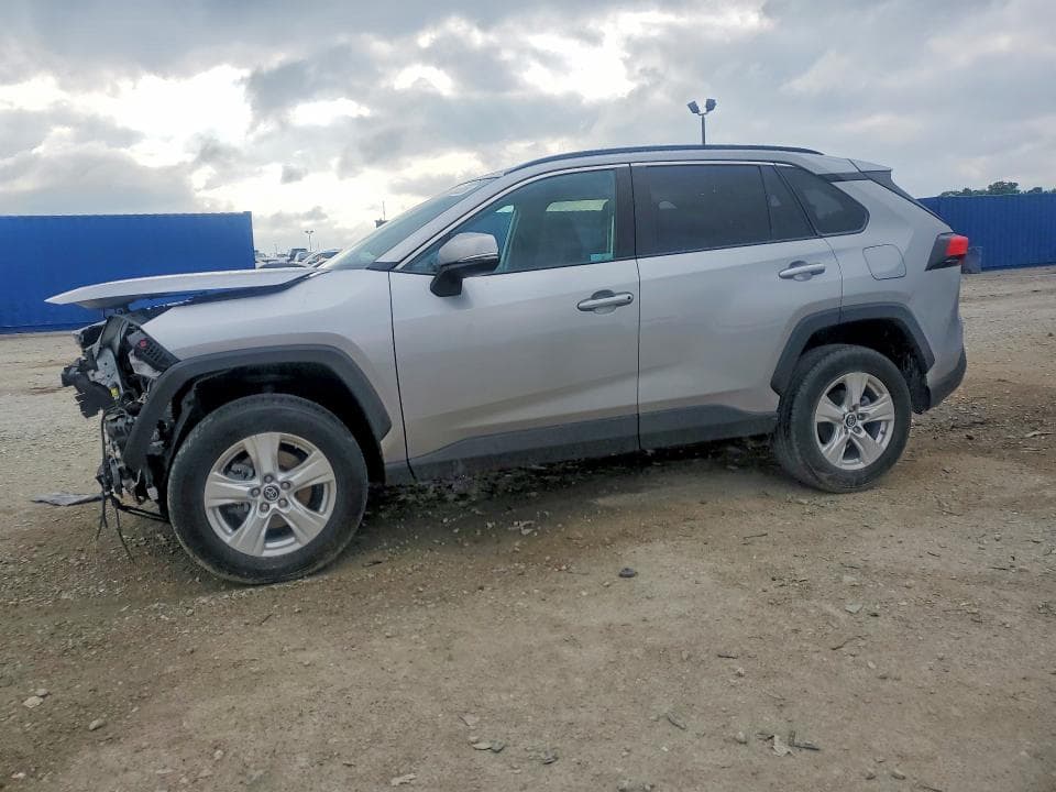 2019 TOYOTA RAV4 XLE XLE - 1