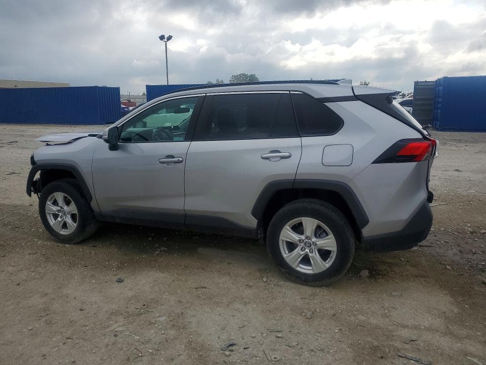 2019 TOYOTA RAV4 XLE XLE 2
