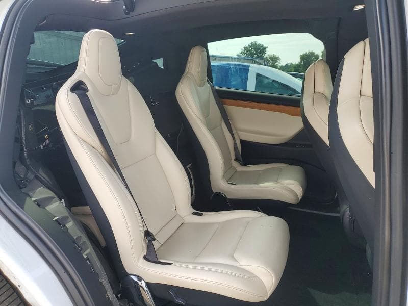 2019 TESLA MODEL X 11