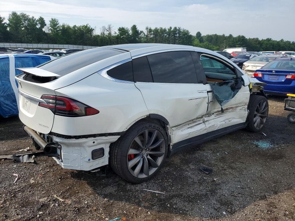 2019 TESLA MODEL X 3