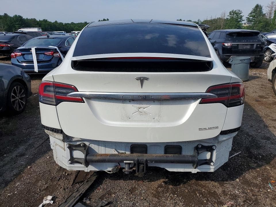 2019 TESLA MODEL X 6