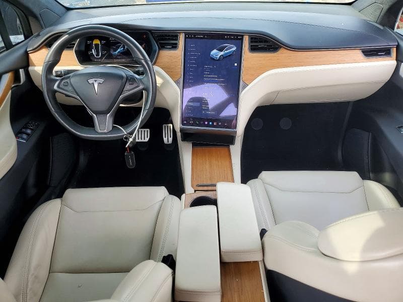 2019 TESLA MODEL X 8