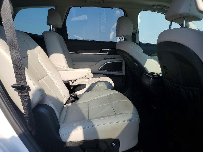 2022 KIA TELLURIDE EX 10
