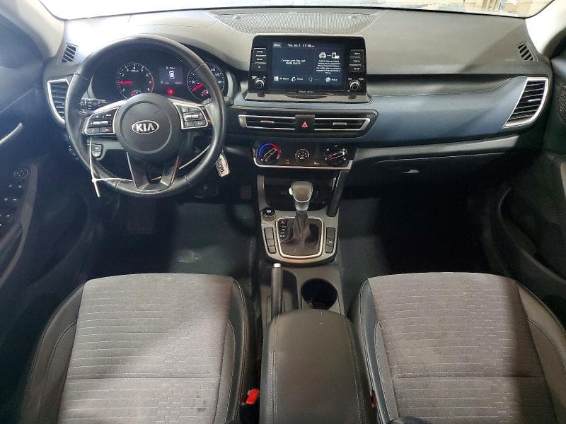 2021 KIA SELTOS S 8