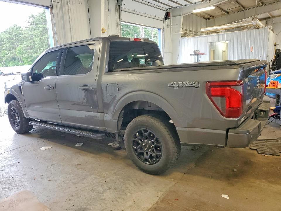 2024 FORD F150 XLT 2
