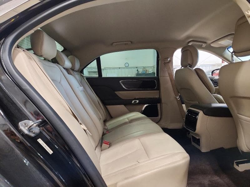 2017 LINCOLN CONTINENTAL SELECT 10