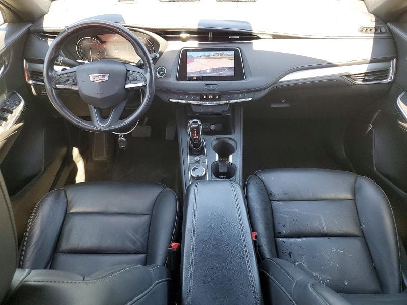 2022 CADILLAC XT4 PREMIUM LUXURY 8
