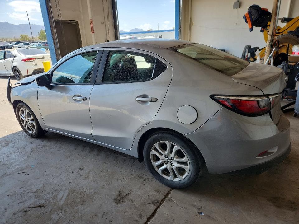 2018 TOYOTA YARIS IA BASE 2