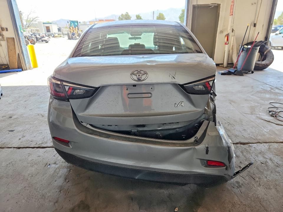 2018 TOYOTA YARIS IA BASE 6