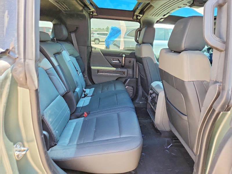 2024 GMC HUMMER SUV 3X 10