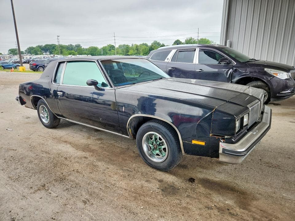 1980 OLDSMOBILE CUTLASS 4