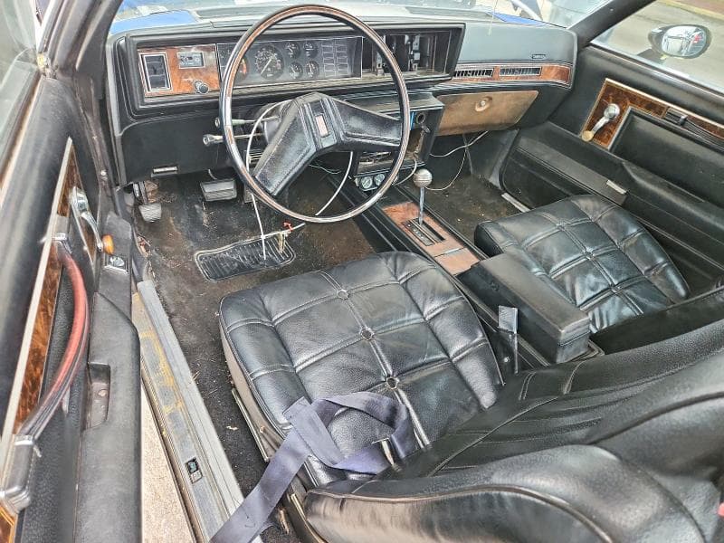 1980 OLDSMOBILE CUTLASS 8
