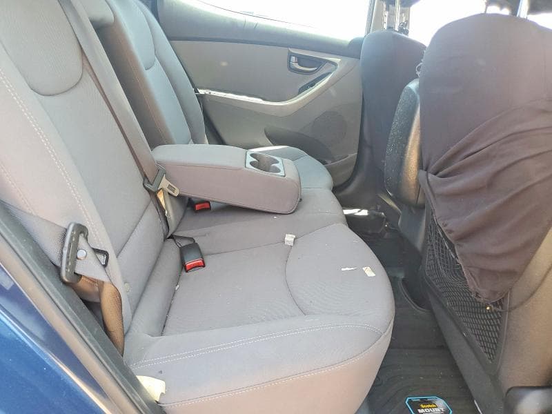 2016 HYUNDAI ELANTRA SE 10