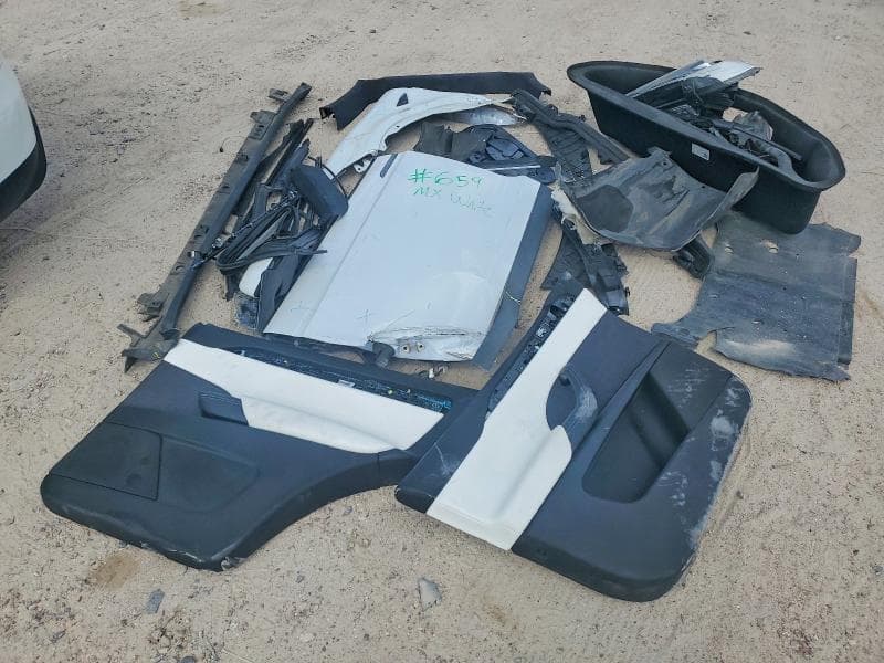 2022 TESLA MODEL X 13