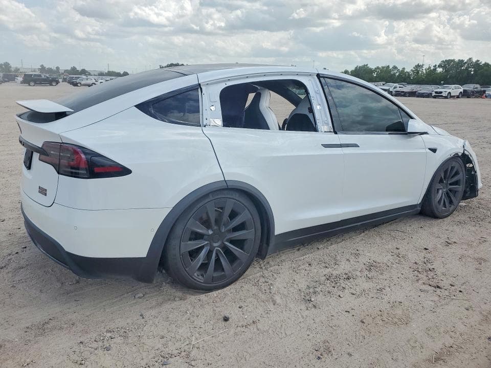 2022 TESLA MODEL X 3