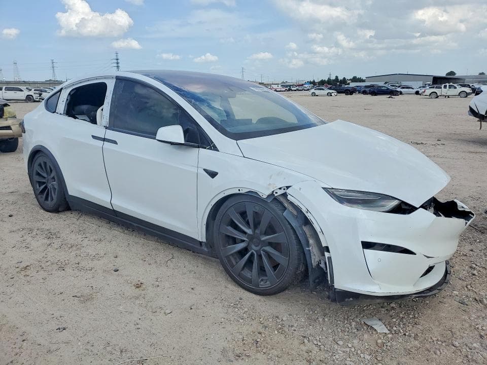 2022 TESLA MODEL X 4