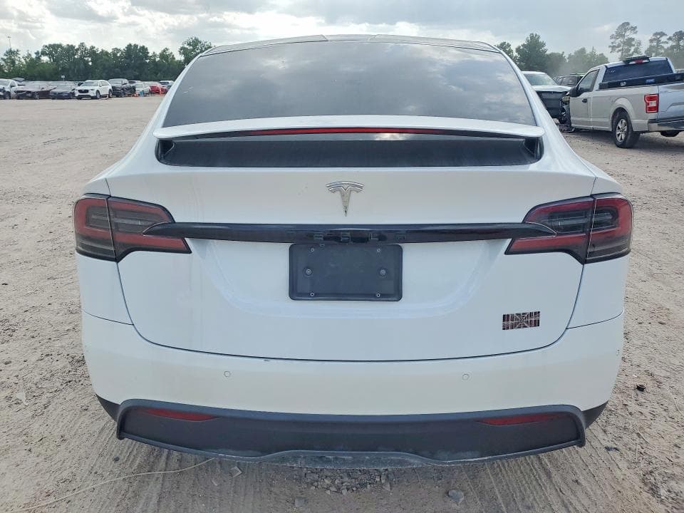 2022 TESLA MODEL X 6