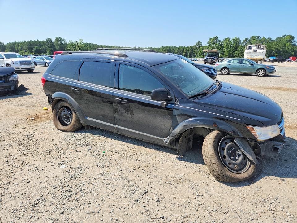 2020 DODGE JOURNEY SE 4