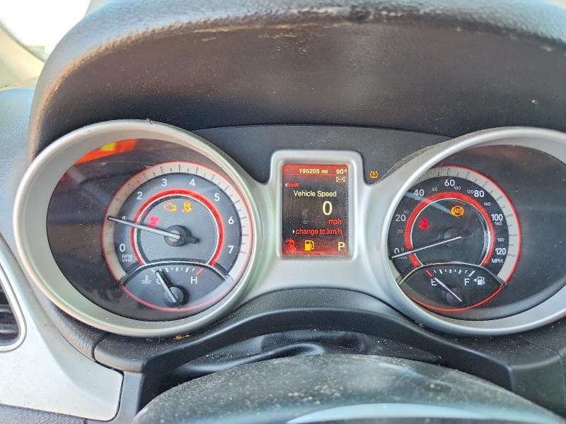 2020 DODGE JOURNEY SE 9