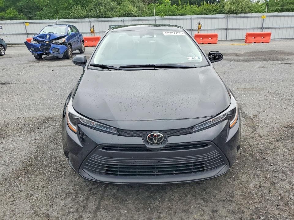 2025 TOYOTA COROLLA LE 5