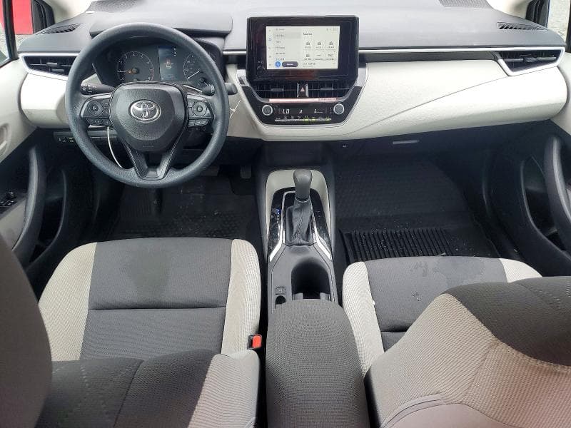 2025 TOYOTA COROLLA LE 8