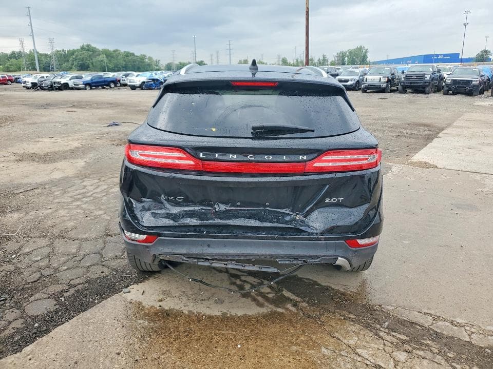 2017 LINCOLN MKC PREMIERE 6