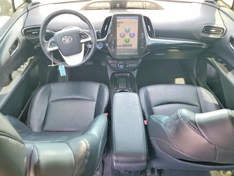 2018 TOYOTA PRIUS PRIME PREMIUM 8