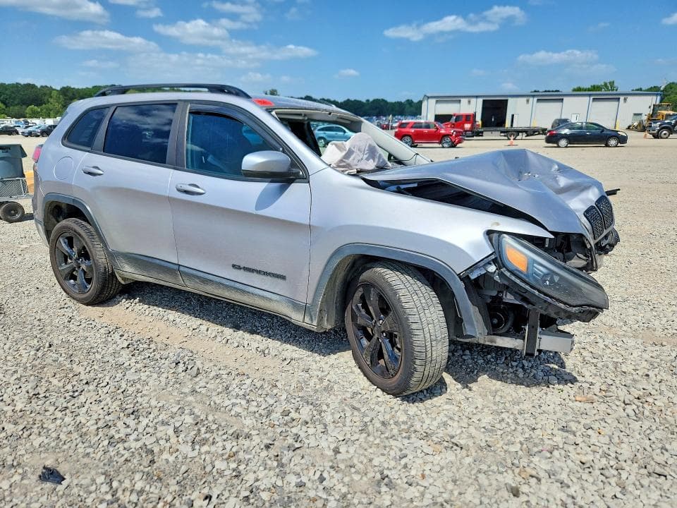 2020 JEEP CHEEROKEE 4