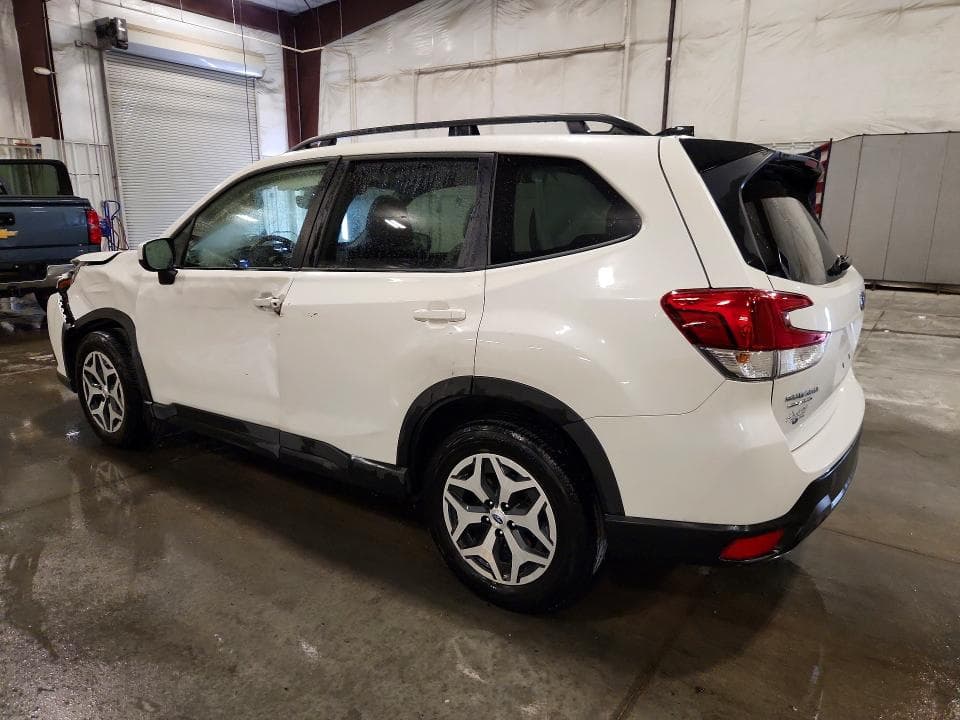 2024 SUBARU FORESTER PREMIUM PREMIUM 2