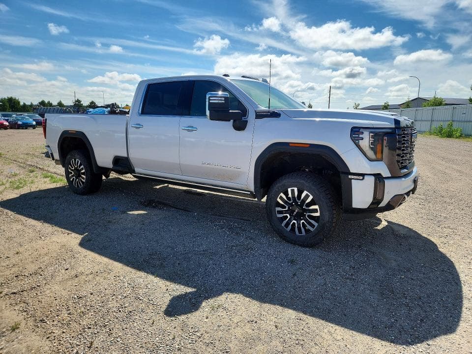 2024 GMC SIERRA K3500 DENALI ULTIMATE K3500 DENALI ULTIMATE 4
