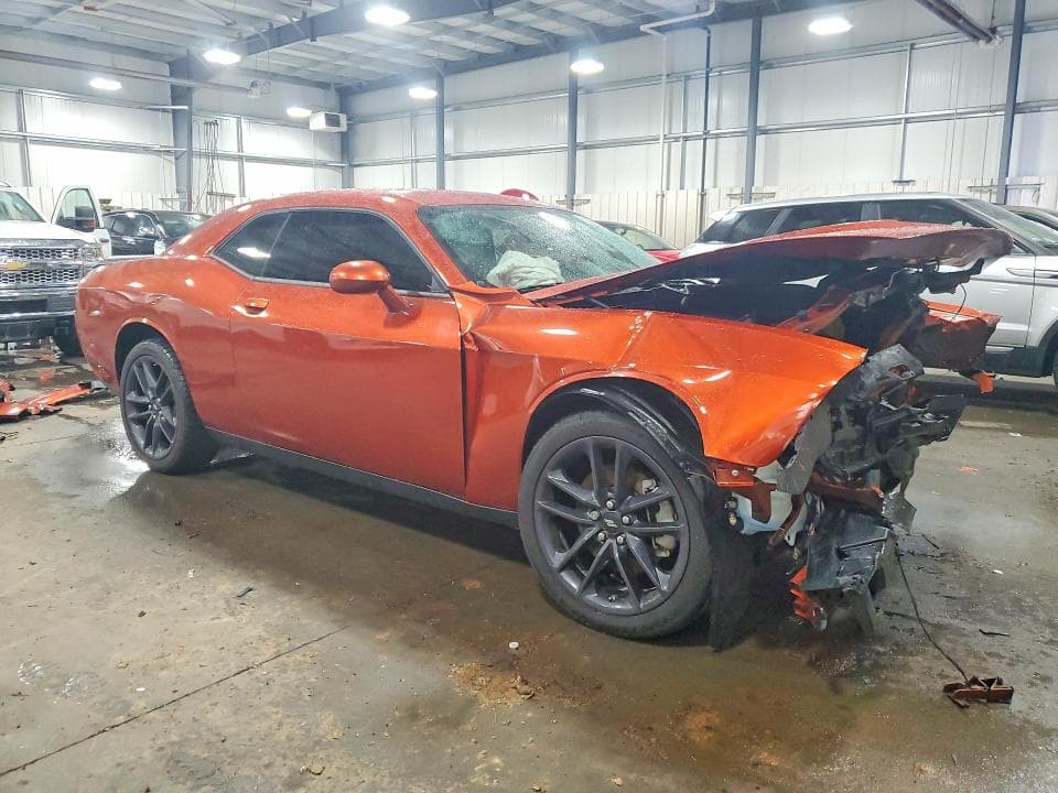 2022 DODGE CHALLENGER GT 4