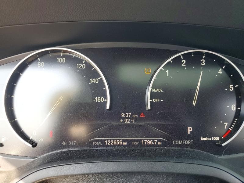 2019 BMW 330I 9