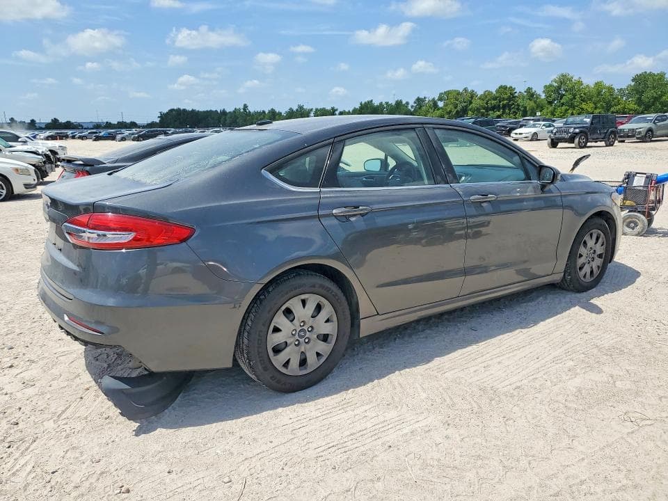2019 FORD FUSION S 3