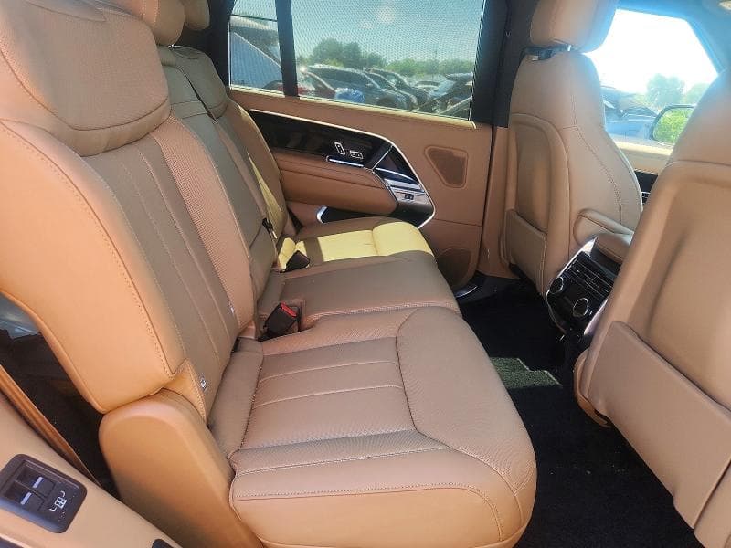 2025 LAND ROVER RANGE ROVER SE 11