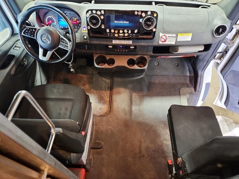 2021 MERCEDES-BENZ SPRINTER 2500 8