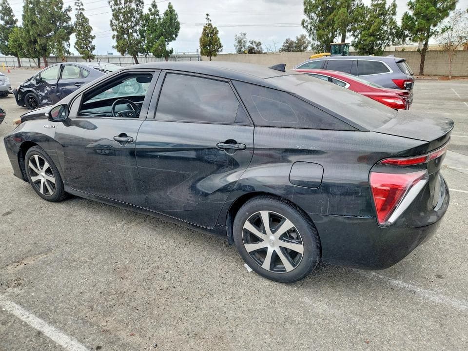 2018 TOYOTA MIRAI BASE 2