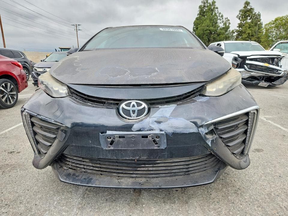 2018 TOYOTA MIRAI BASE 5