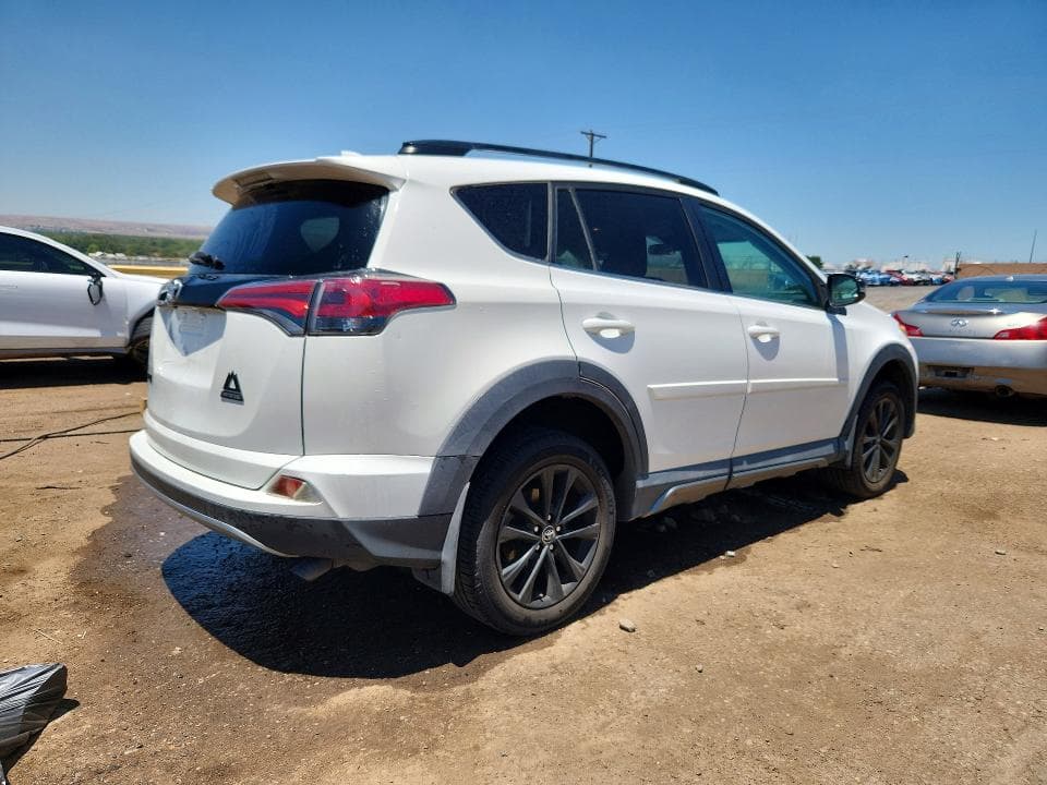 2018 TOYOTA RAV4 ADVENTURE ADVENTURE 3