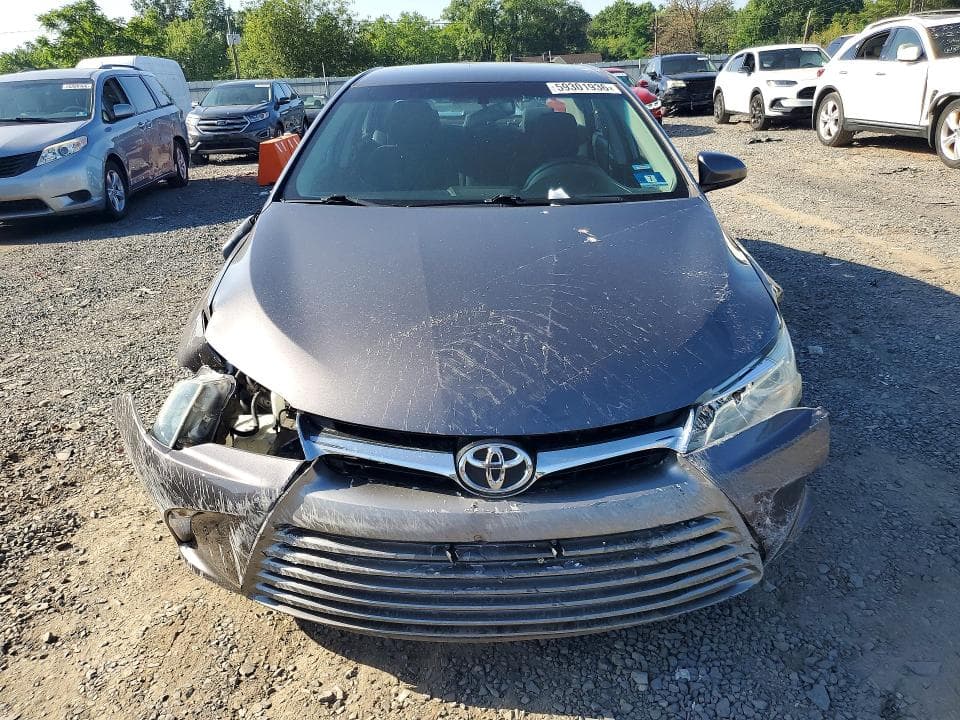 2016 TOYOTA CAMRY LE 5