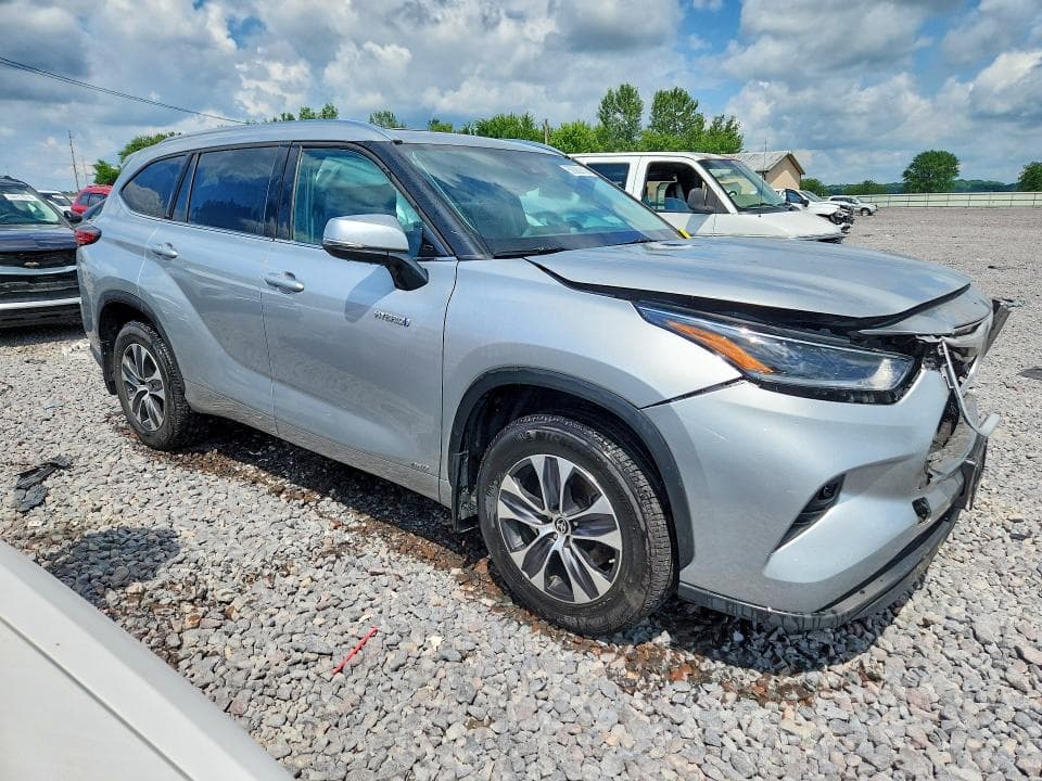 2021 TOYOTA HIGHLANDER HYBRID XLE HYBRID XLE 4