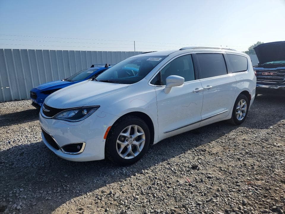 2020 CHRYSLER PACIFICA TOURING L - 1