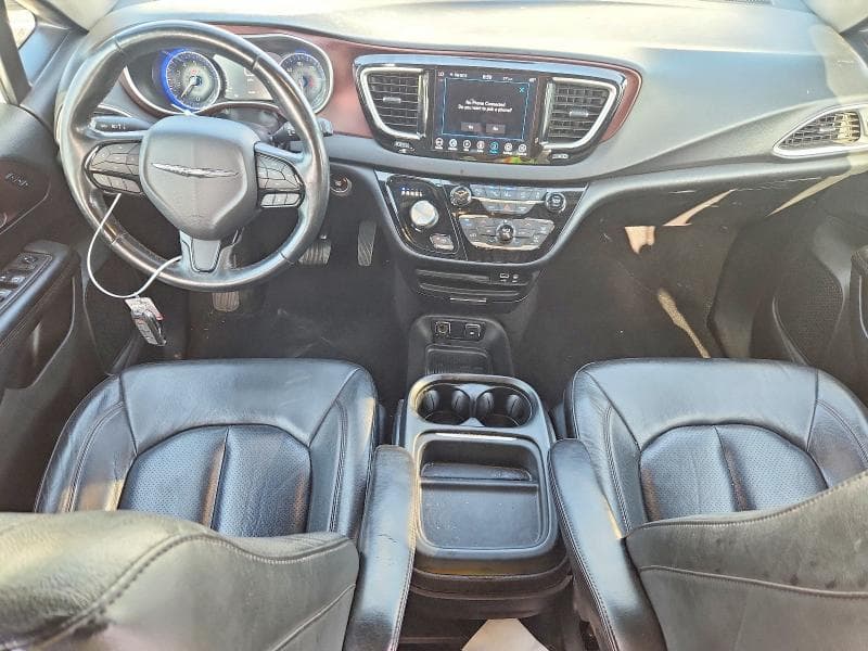 2020 CHRYSLER PACIFICA TOURING L 8