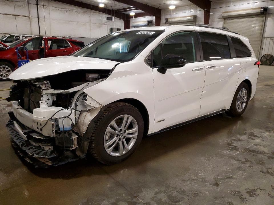 2021 TOYOTA SIENNA XSE XSE - 1