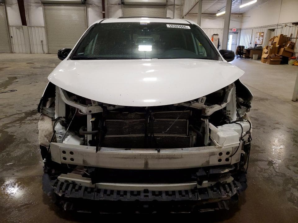 2021 TOYOTA SIENNA XSE XSE 5