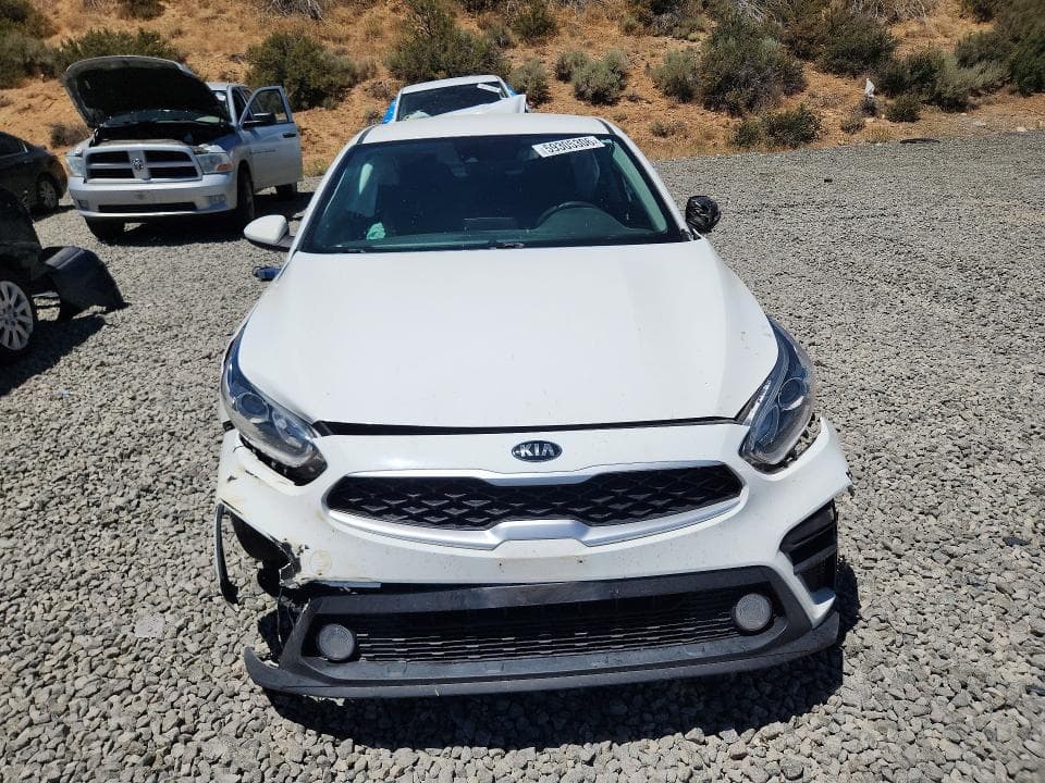 2021 KIA FORTE FE 5