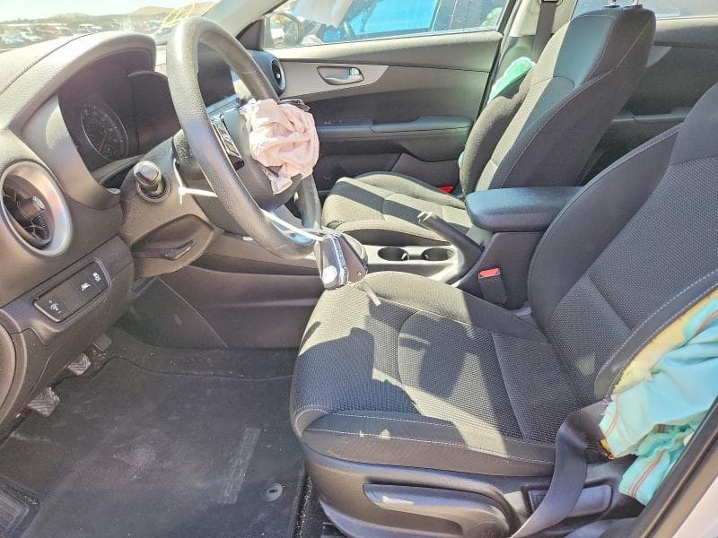 2021 KIA FORTE FE 7