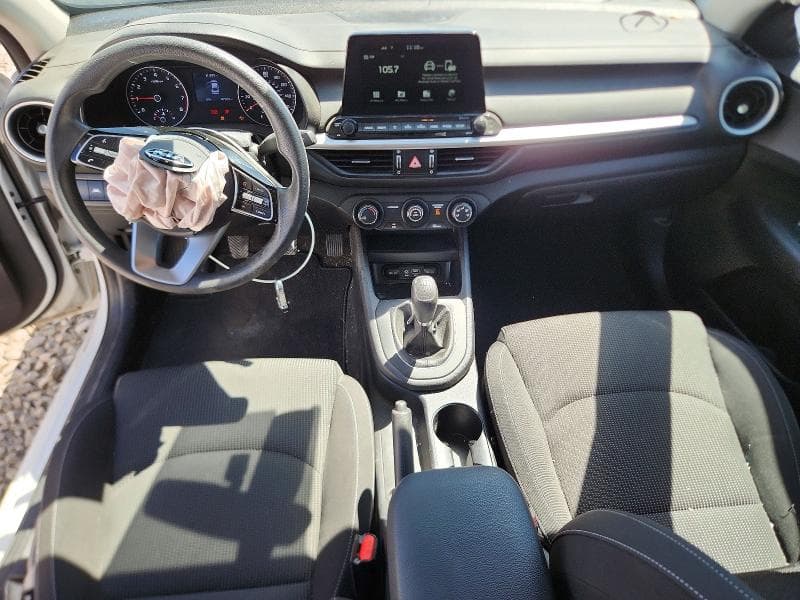 2021 KIA FORTE FE 8
